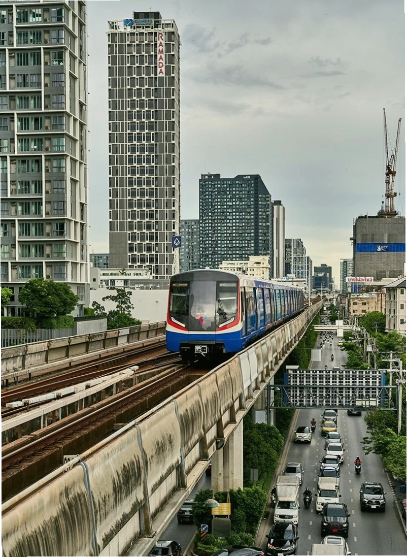 Bãi biển đẹp như tranh vẽ tại Thái Lan vào mùa khô