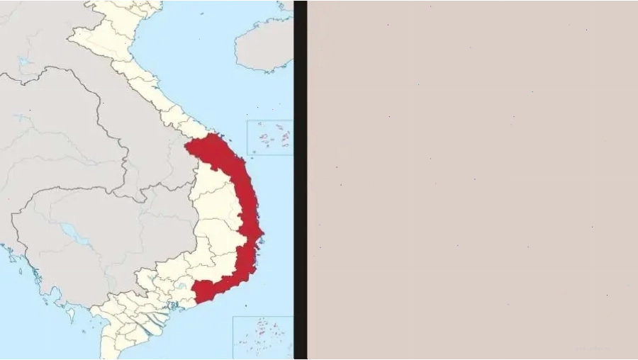 Bãi biển thơ mộng tại vùng Duyên hải Nam Trung Bộ