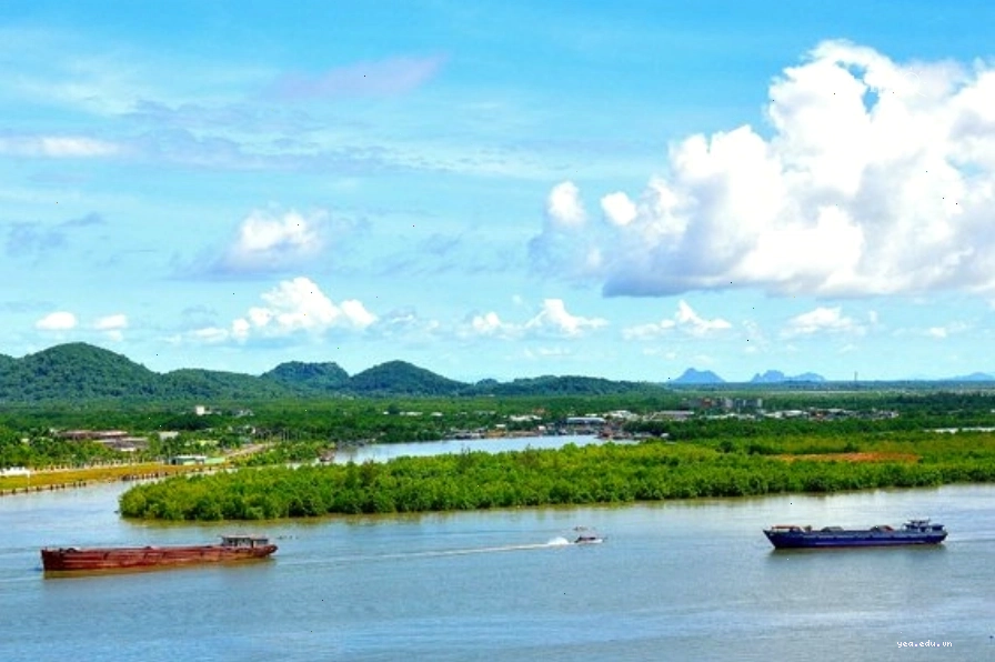 Bãi Nam Phố yên bình