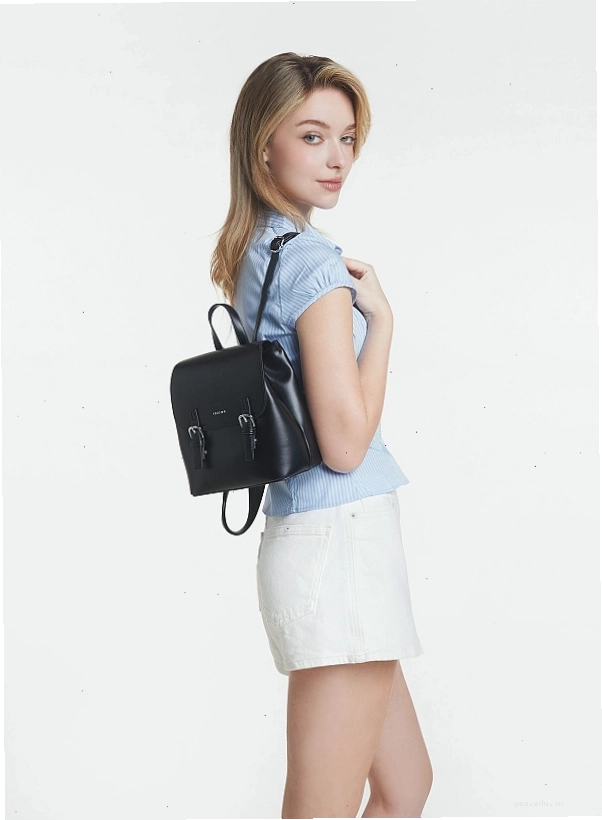 Balo mini nắp gập nhấn khóa đôi màu đen