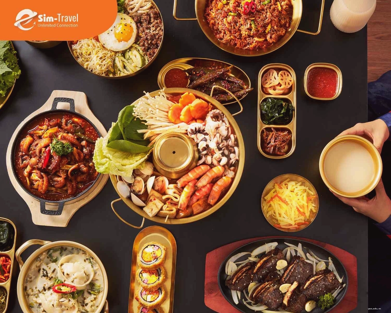 Bàn tiệc Hàn Quốc đầy màu sắc khiến bất kỳ tín đồ ẩm thực nào cũng khó cưỡng.