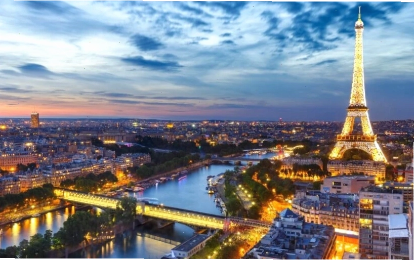 Bản vẽ thiết kế ban đầu của Tháp Eiffel