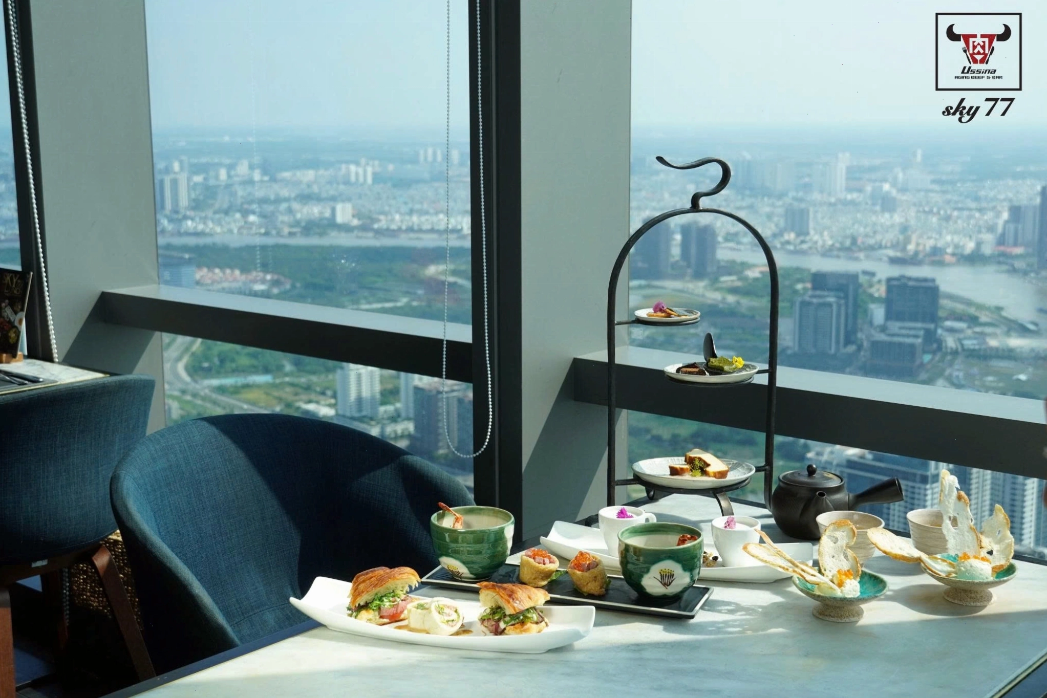Bảng so sánh set trà chiều Landmark 81