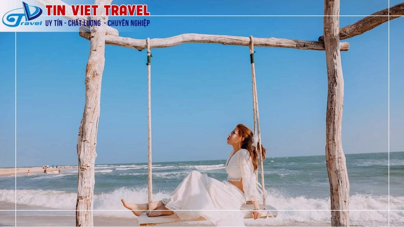 Beach Huts B tại Coco Beach Lagi với màu sắc rực rỡ