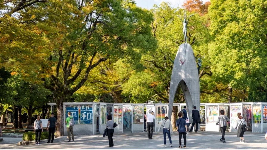 Bên trong Bảo tàng Tưởng niệm Hòa bình Hiroshima