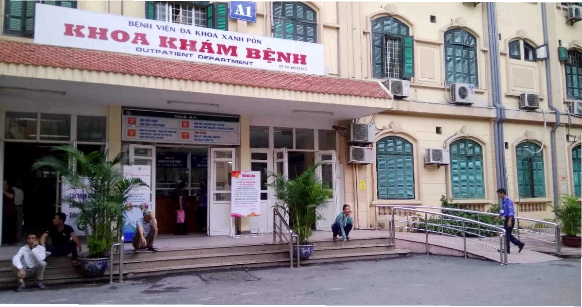 Bệnh viện Xanh Pôn với kiến trúc cổ kính và hiện đại