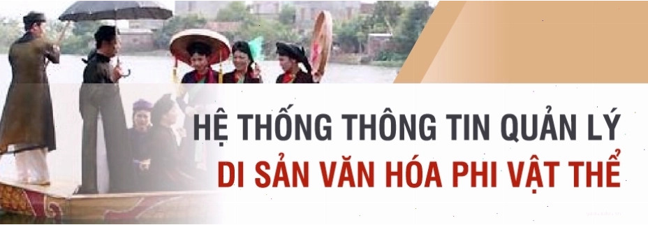 Biển báo thông tin về Di sản Văn hóa phi vật thể Quốc gia Nghề gốm Thanh Hà