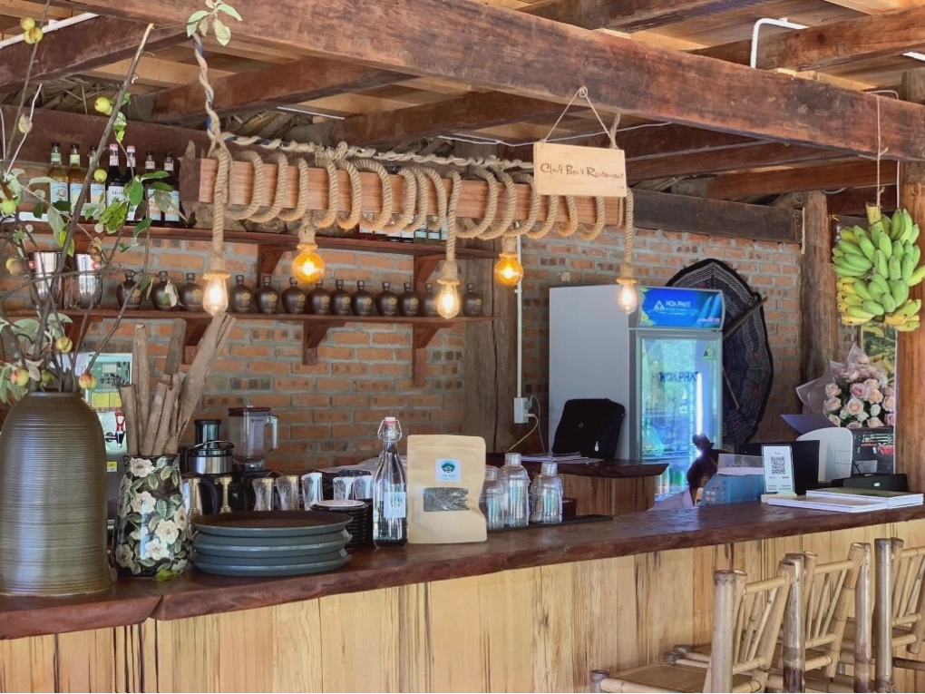 Bữa sáng tại Tà Xùa Ecolodge