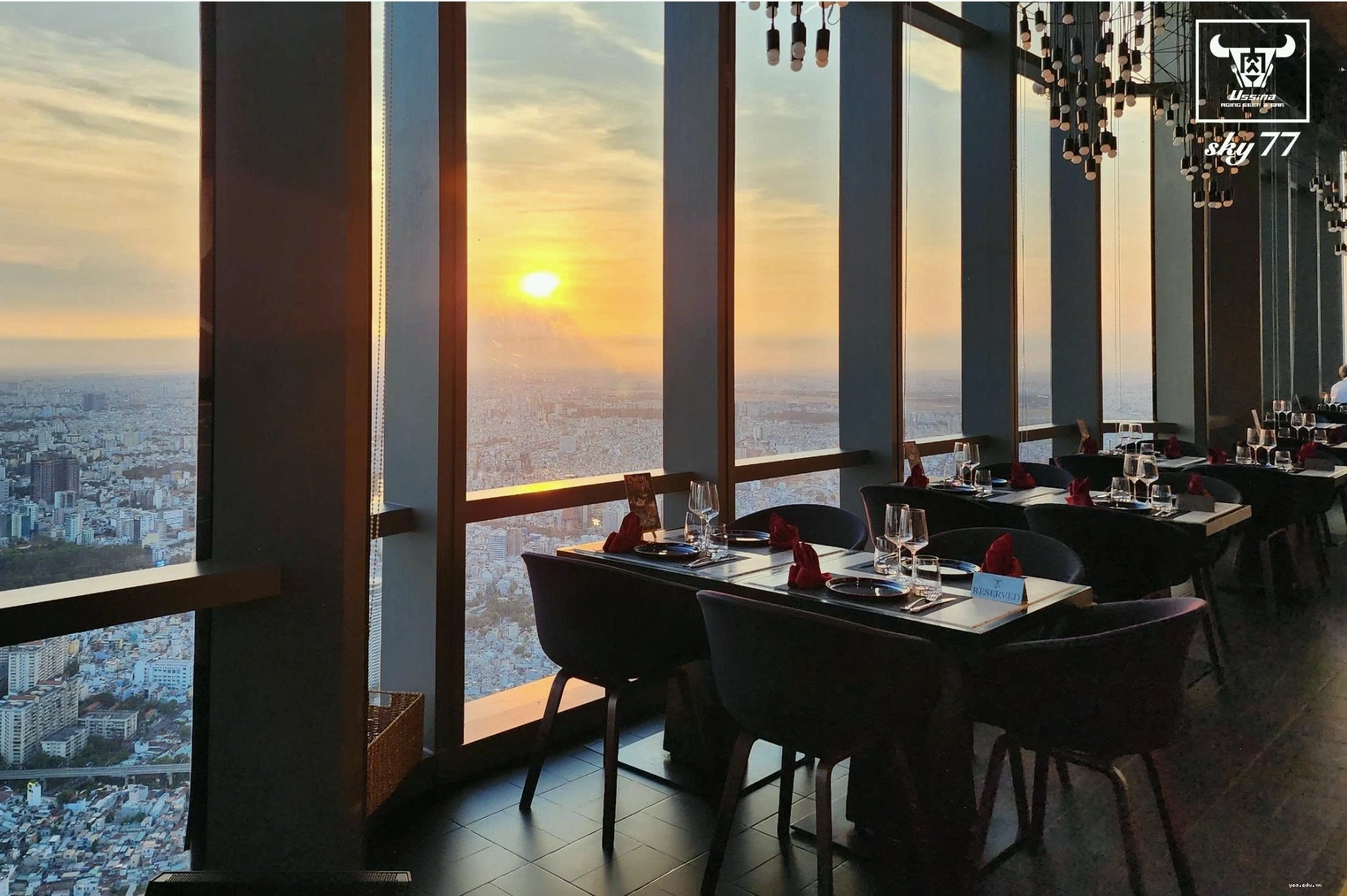 Buổi trà chiều lãng mạn tại Landmark 81