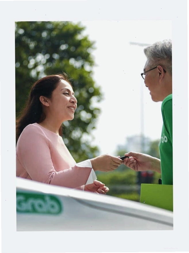 Các bước tải ứng dụng và điền thông tin đăng ký Grab 2 bánh