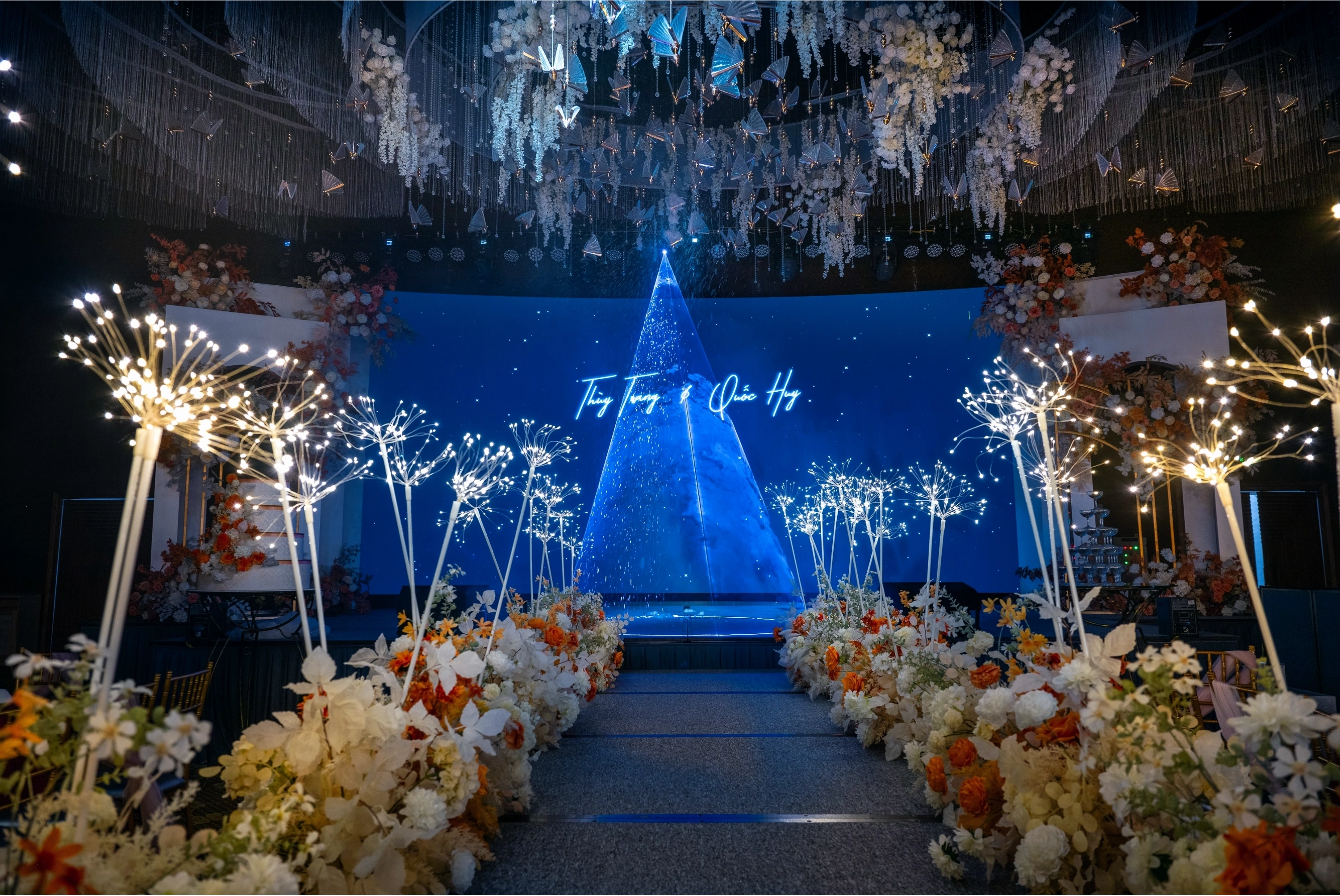 Các món ăn hấp dẫn trong thực đơn tiệc cưới tại Trống Đồng Palace Nam Định