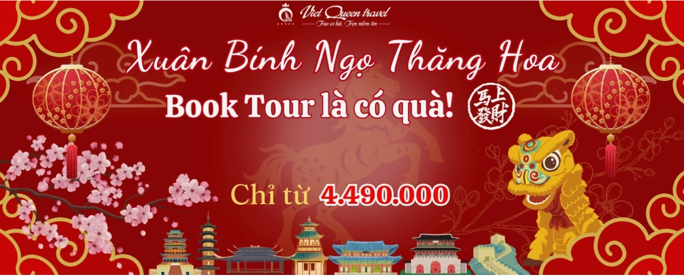 Cận cảnh khối đá hình gà mái tại Hòn Trống Mái
