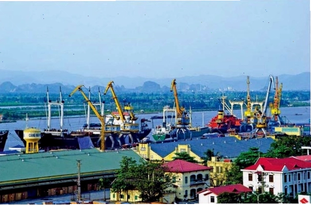 Cảng Hải Phòng trên tờ tiền 500 đồng