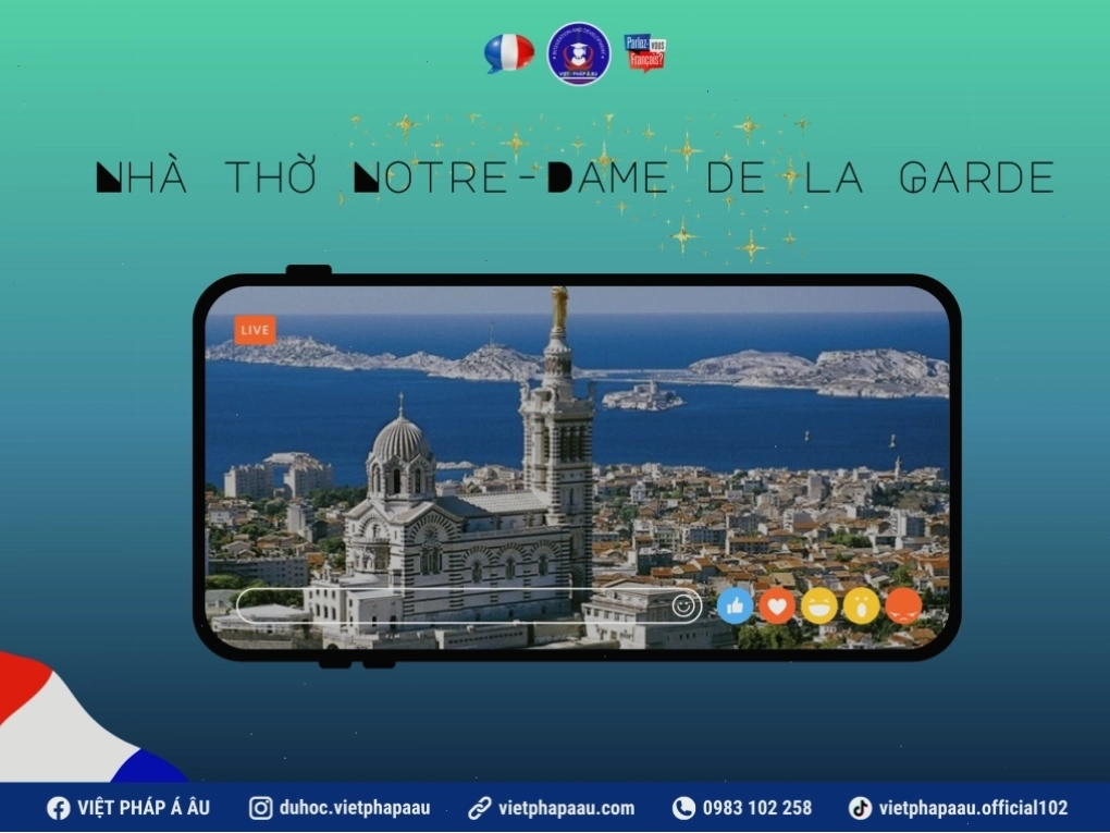 Cảnh biển xanh ngắt tại Marseille