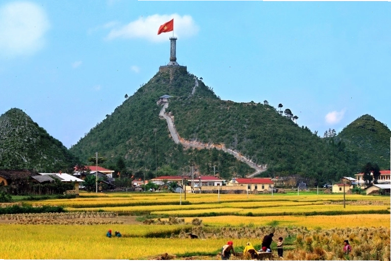 Cảnh quan đặc trưng của Cao nguyên đá Đồng Văn