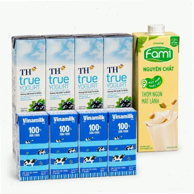 Cảnh quan Hồ Đồng Quan xanh mát nhìn từ trên cao