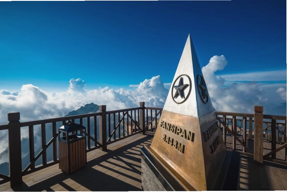 Cảnh quan hùng vĩ tại khu vực Himalaya gần Everest