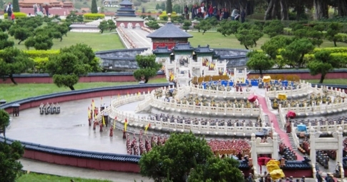 Cảnh quan Làng dân gian Trung Hoa với kiến trúc truyền thống