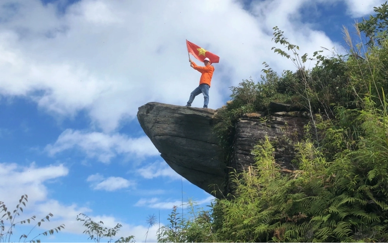Cảnh quan núi rừng Tà Xùa