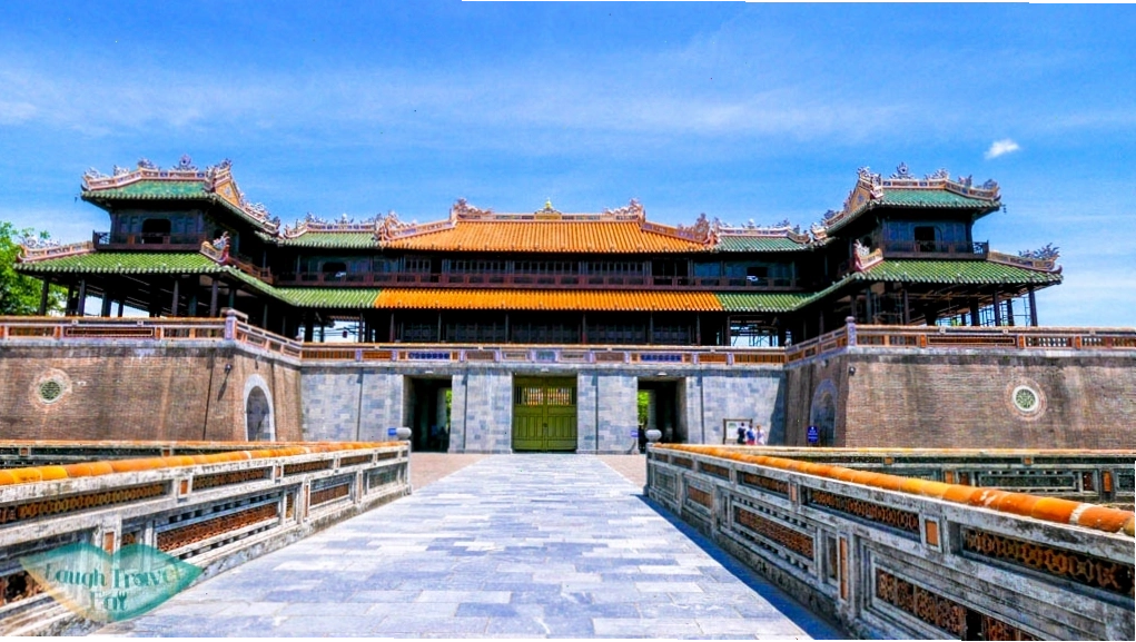 Cảnh quan sông nước đặc trưng của Đồng bằng sông Cửu Long