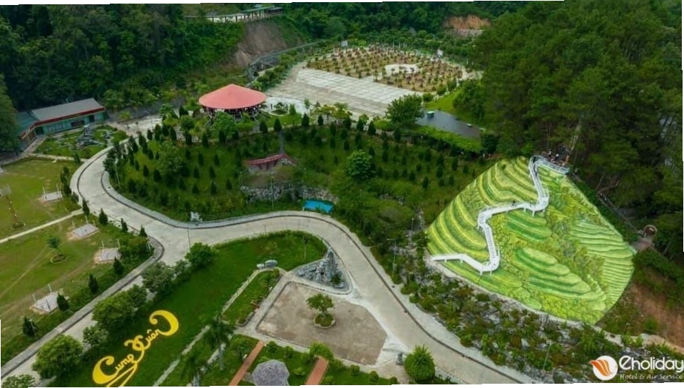 Cảnh quan xanh mát bao quanh Khu du lịch Xuân Hòa Sơn Cao Bằng