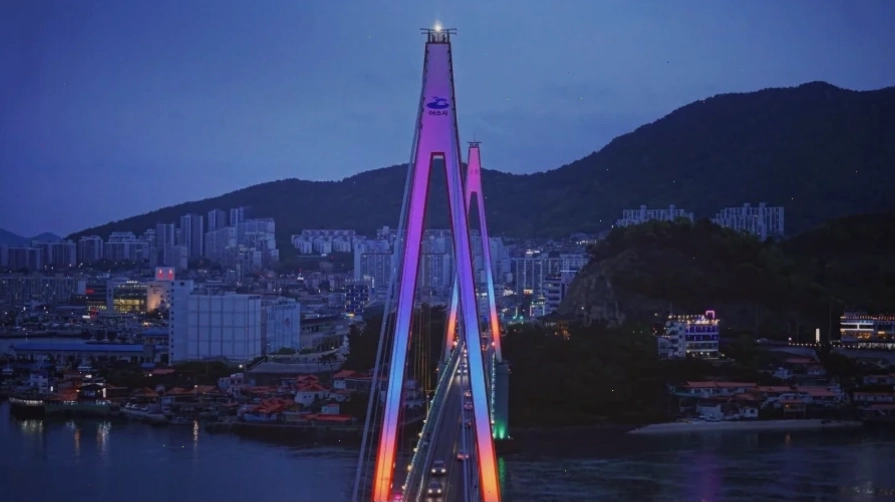 Cầu Dolsan thơ mộng về đêm