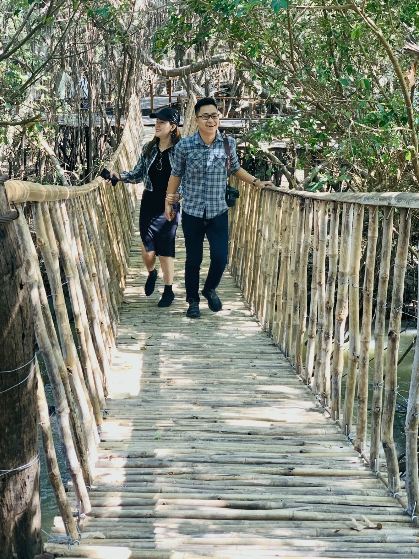 Cầu treo Buôn Đôn