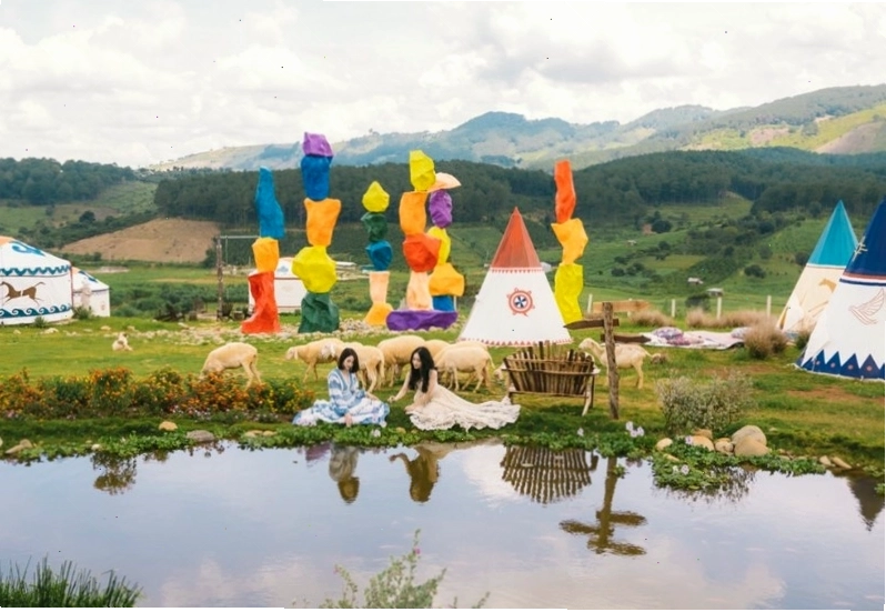 Check-in tại các tiểu cảnh độc đáo của Mongo Land