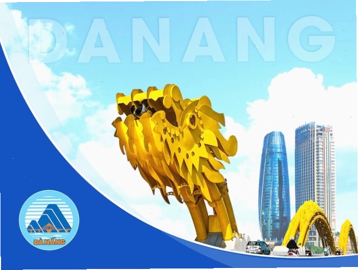 Chi tiết điêu khắc trên tường tháp tại Mỹ Sơn