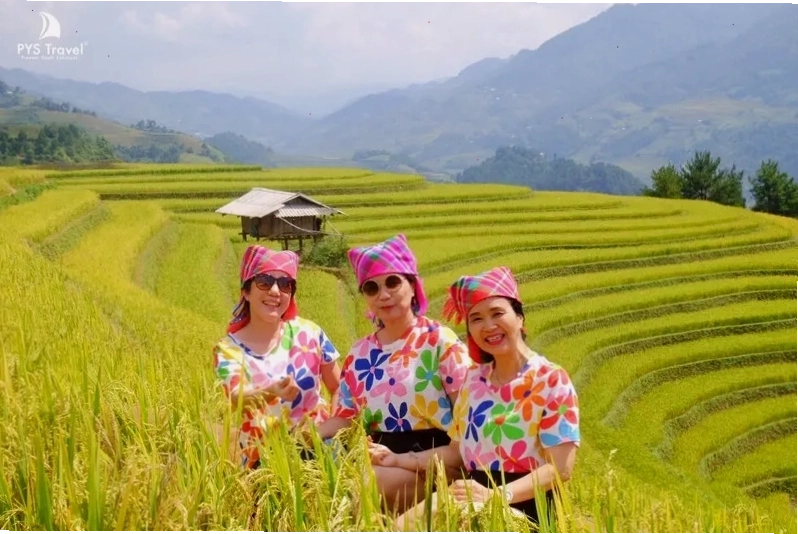 Chợ phiên Mù Cang Chải