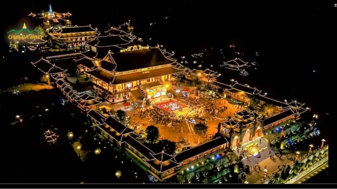 Chùa Đồng trên đỉnh Yên Tử, một trong những địa điểm tâm linh nổi tiếng tại Uông Bí