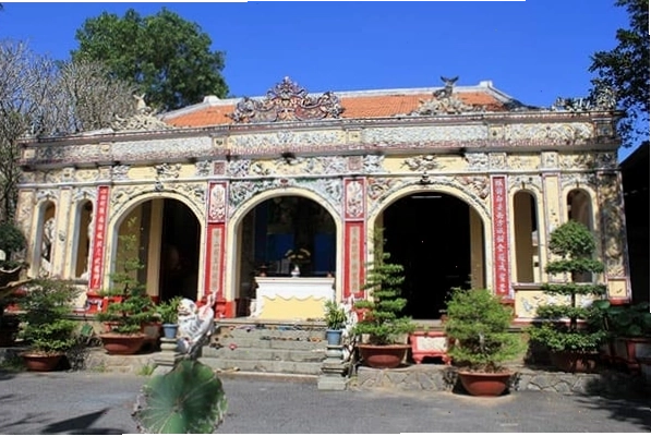 Chùa Hang (Bửu Phong Cổ Tự) - Điểm đến tâm linh và cảnh quan