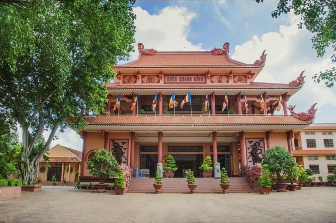 Chùa Quang Minh - công trình tâm linh tại Bình Phước
