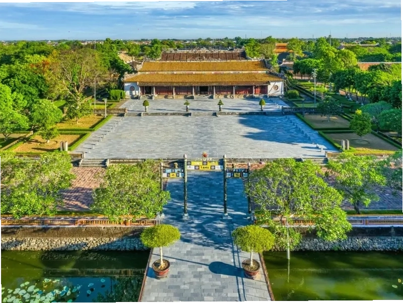Cố đô Huế với kiến trúc cổ kính và trầm mặc