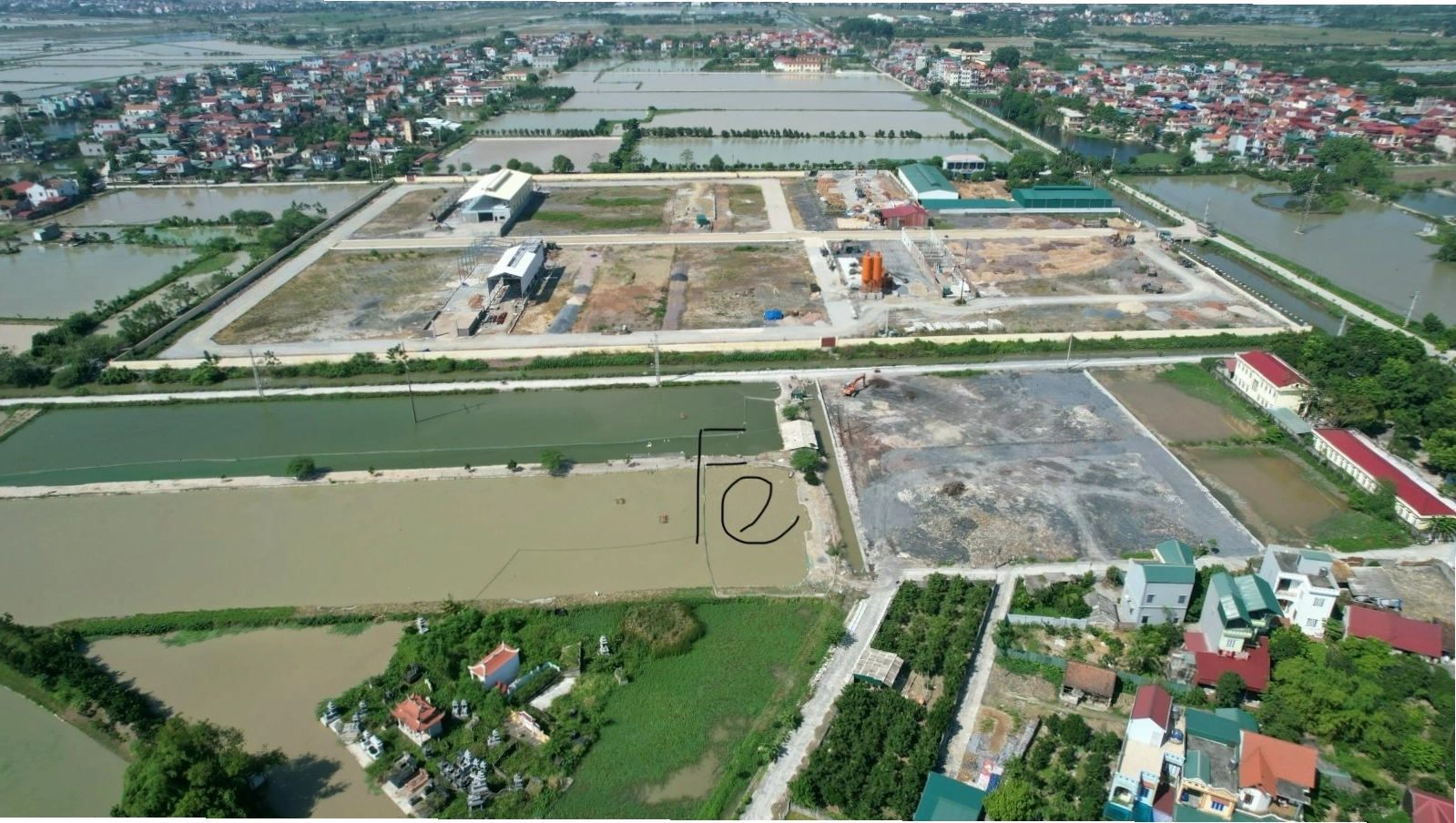 Con đường huyết mạch tại xã Phú Túc, huyện Phú Xuyên