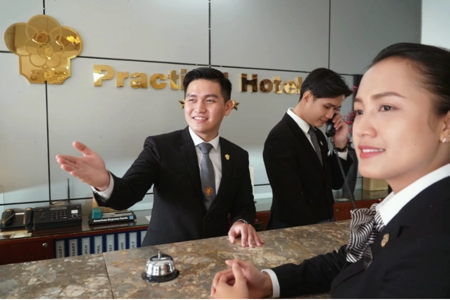 Concierge hỗ trợ khách hàng
