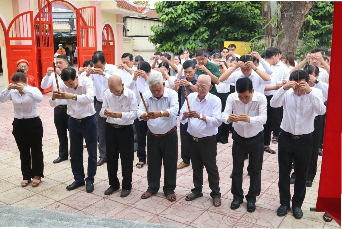 Cộng đồng dân cư ấp Tràm Lạc