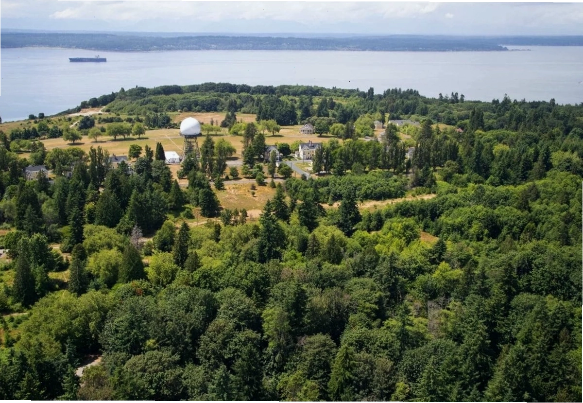 Công viên Discovery Park Seattle với không gian xanh mướt