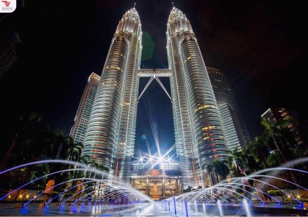 Công viên KLCC và hồ Symphony Lake