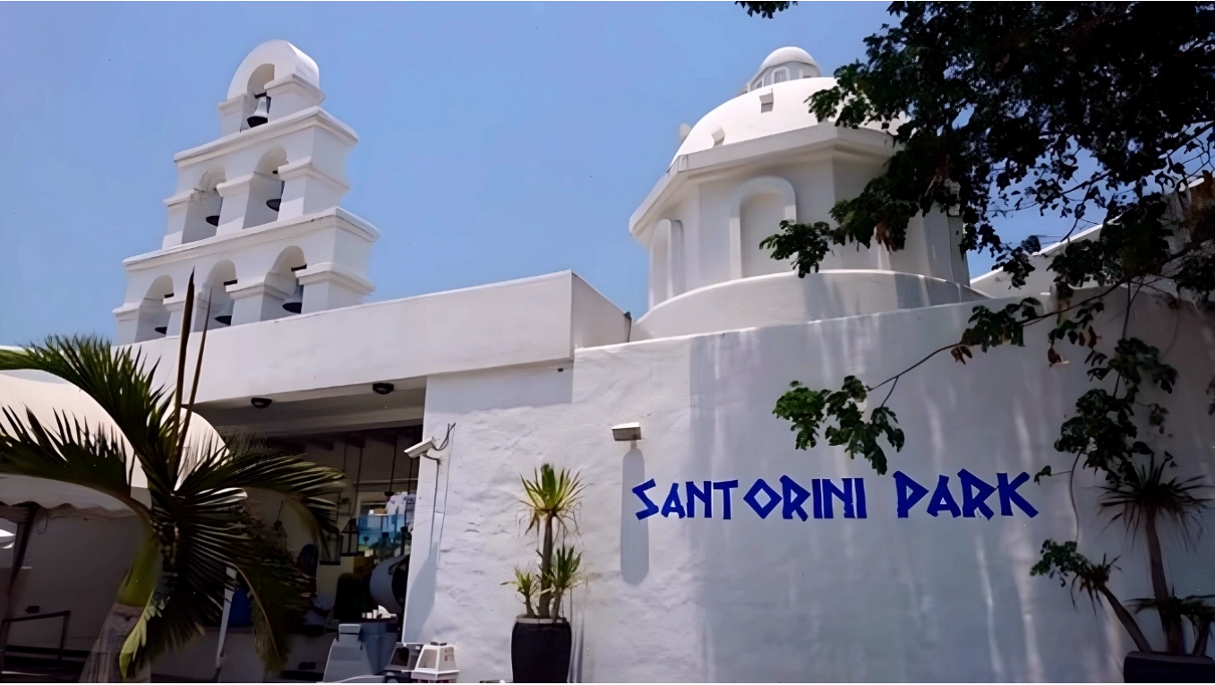 Công viên Santorini Hua Hin với kiến trúc Địa Trung Hải