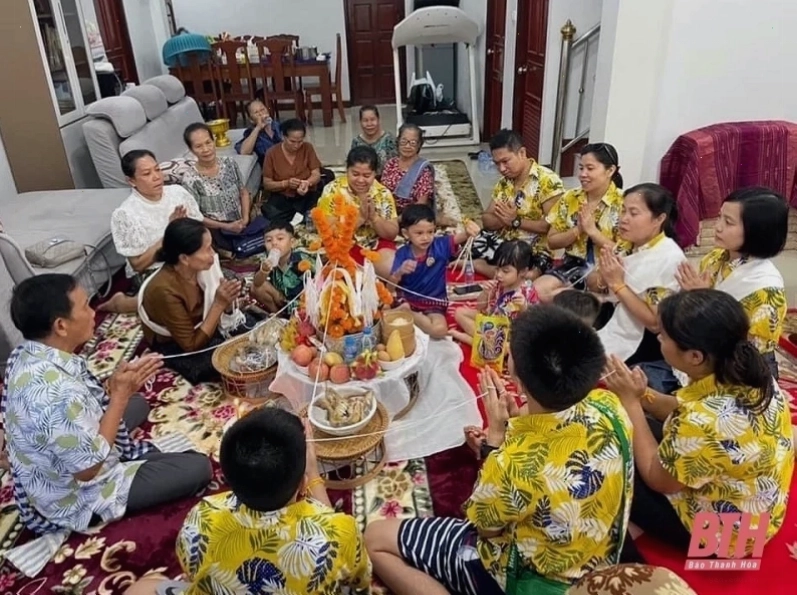 Công viên Xieng Khuan, Viêng Chăn với hàng trăm bức tượng điêu khắc độc đáo