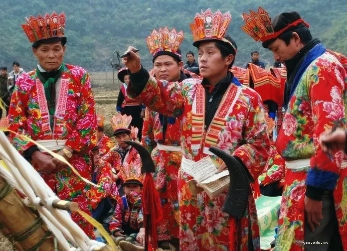 Cột cờ Lũng Cú nhìn từ xa