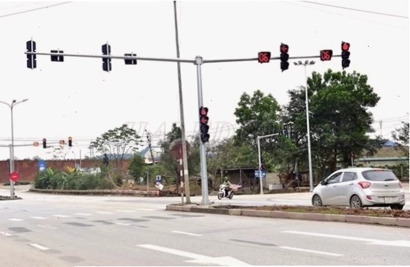 Cột đèn giao thông chữ T