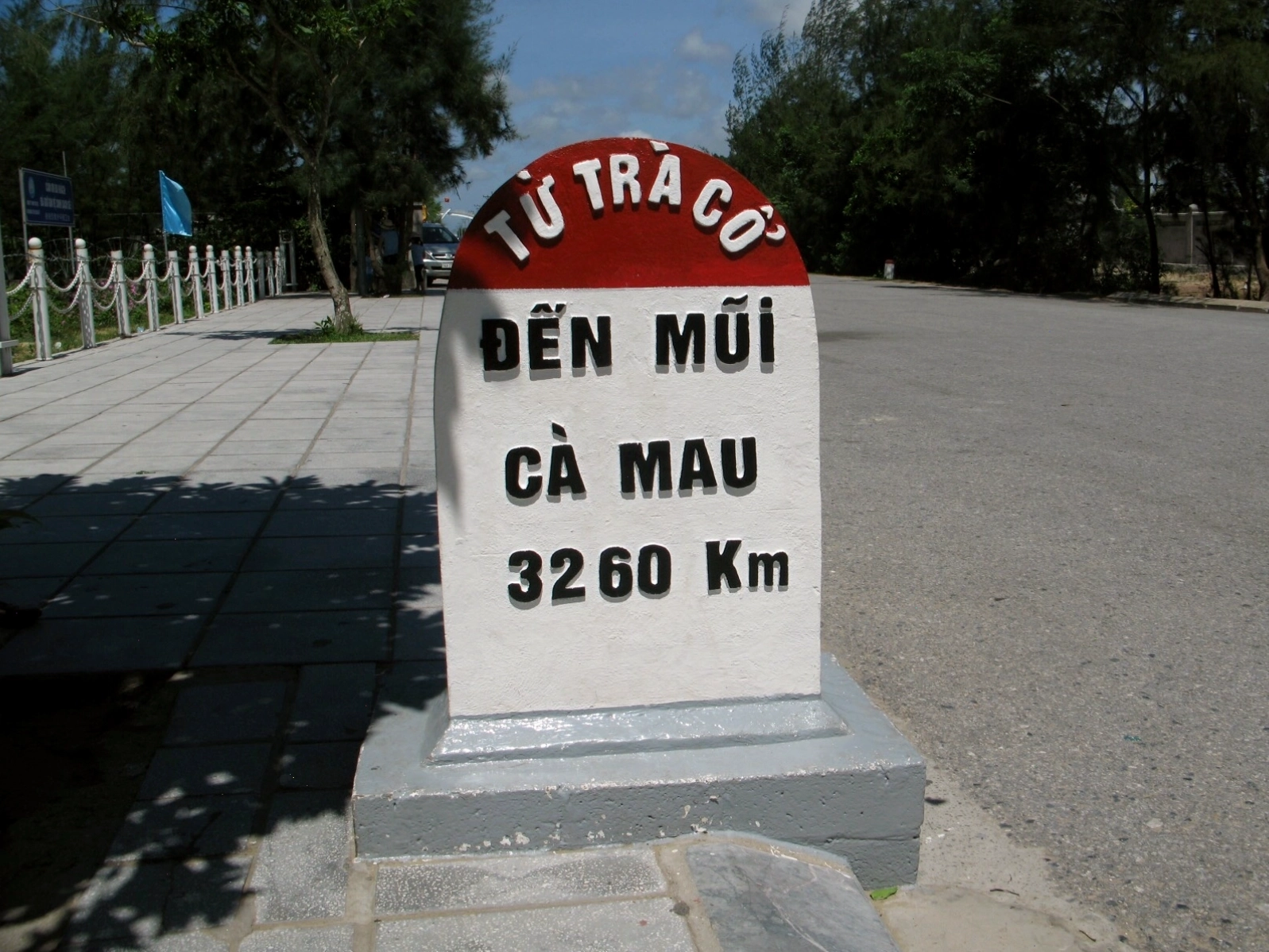 Cột mốc đặc biệt tại Mũi Sa Vĩ