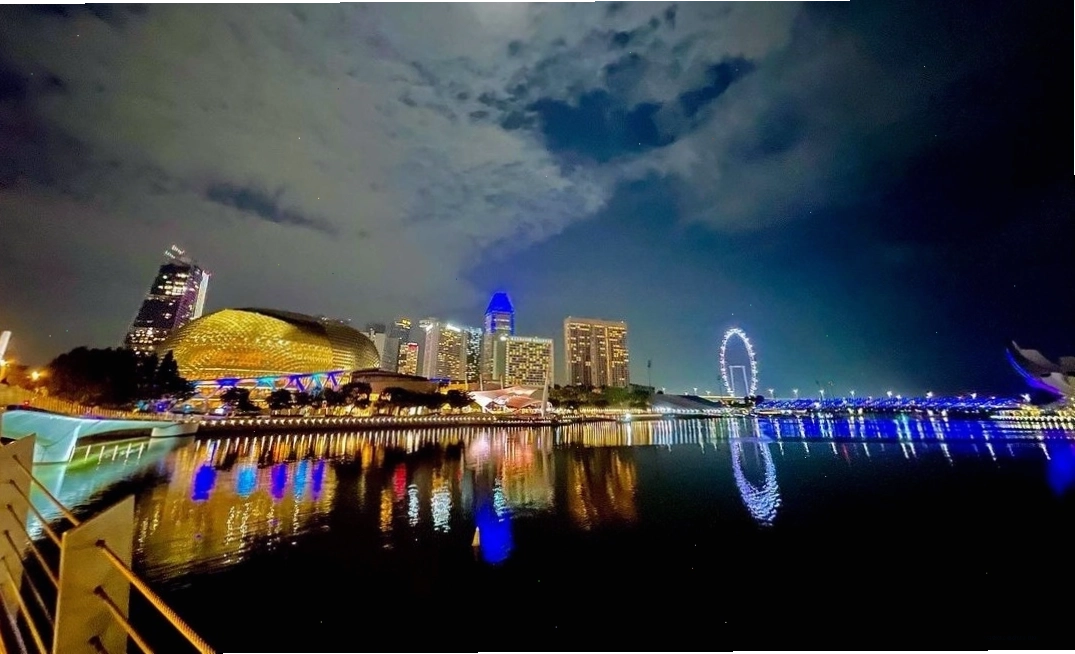 Cửa hàng thời trang tại Singapore với nhiều ưu đãi hấp dẫn