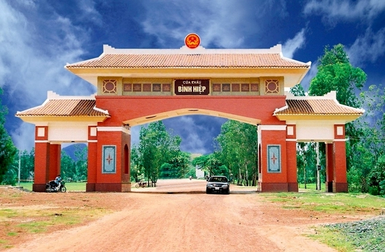 Cửa khẩu quốc tế Bình Hiệp: Cổng giao thương và điểm đến thú vị tại Long An