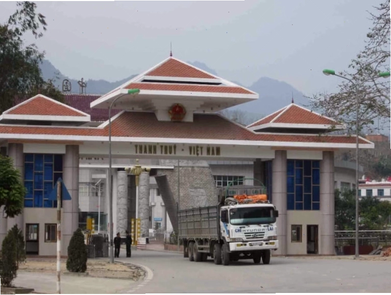 Cửa khẩu Thanh Thủy có thể đi theo hai cung đường