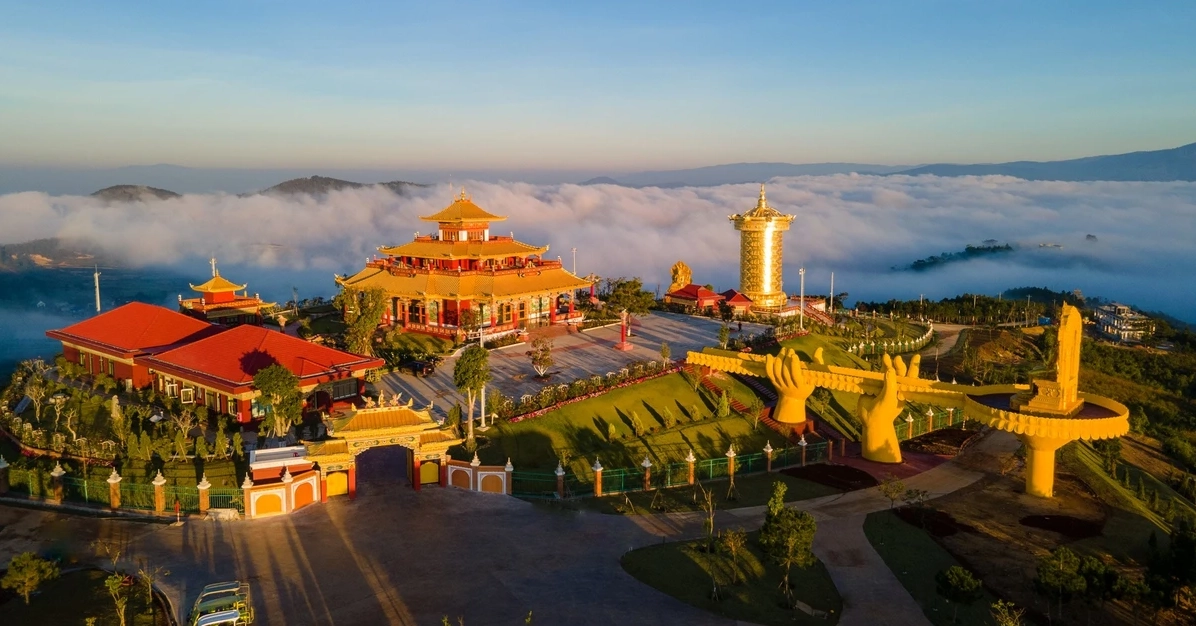 Đại Bảo Tháp Kinh Luân Lâm Đồng: Kỷ Lục Thế Giới Tại Samten Hills Dalat