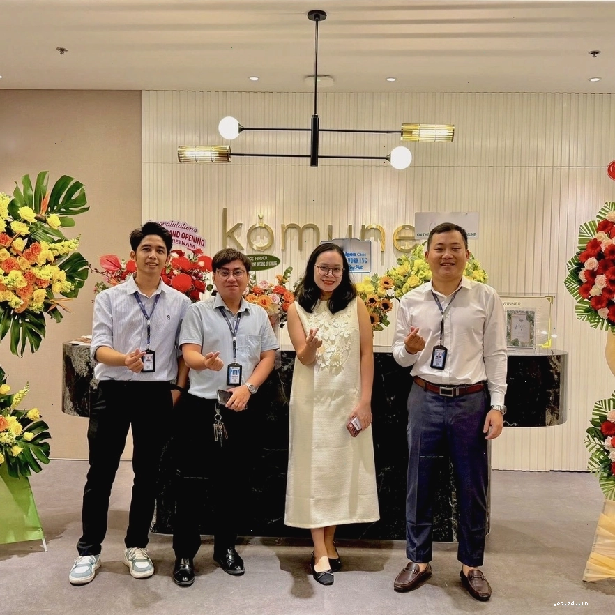 Đại Diện Văn Phòng Trọn Gói Komune