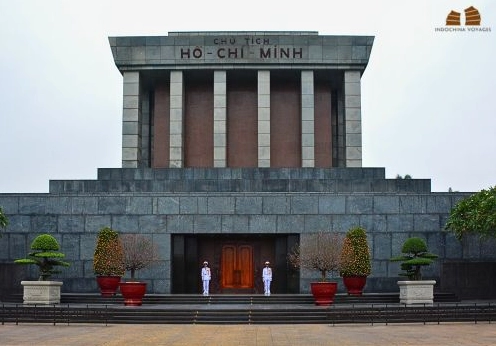 Đánh giá Lăng Chủ tịch Hồ Chí Minh: Có Nên Viếng Thăm?